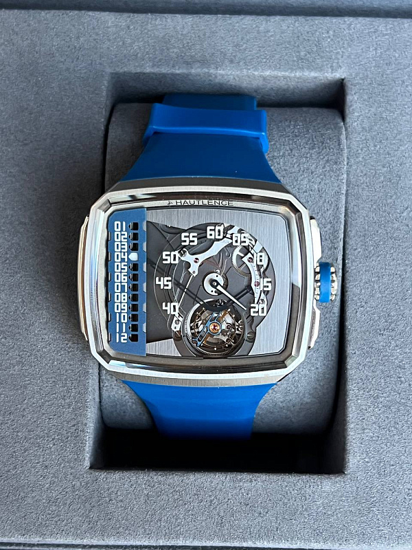  Hautlence Linear Series 1