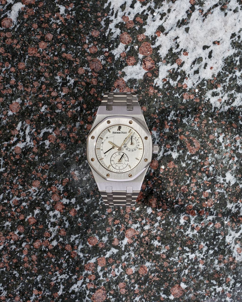 Audemars Piguet Royal Oak Dual Time Power Reserve 25730