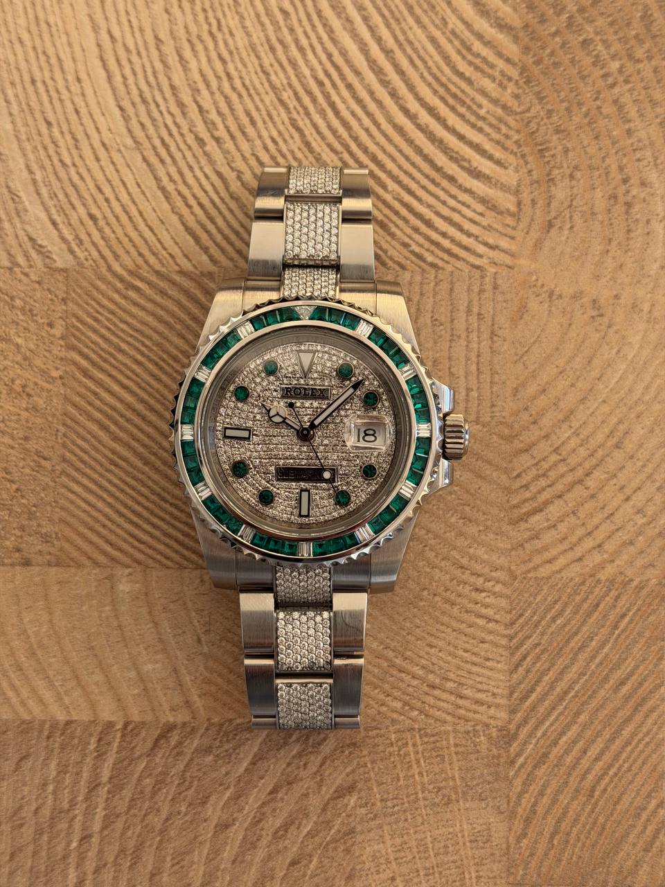 Rolex Submariner Date 40mm 116610 Aftermarket Diamonds