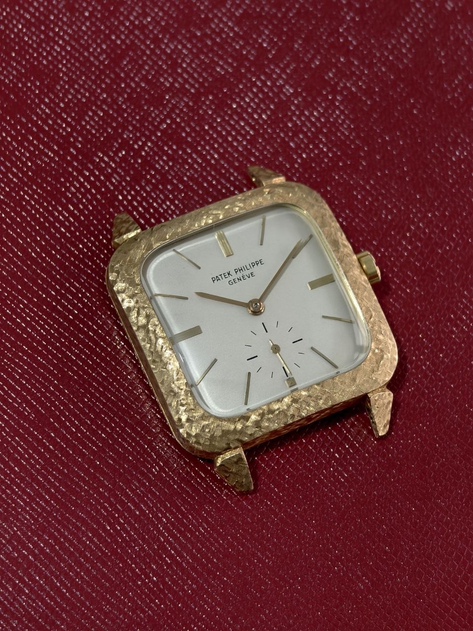 Patek Philippe Vinatge Square Small Second 2540