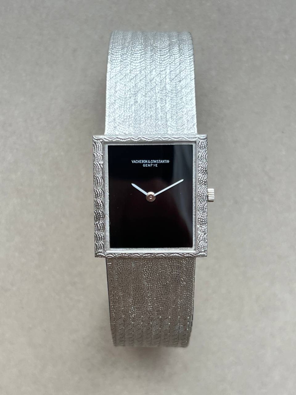 Vacheron Constantin Vintage Onyx Dial White Gold 33001