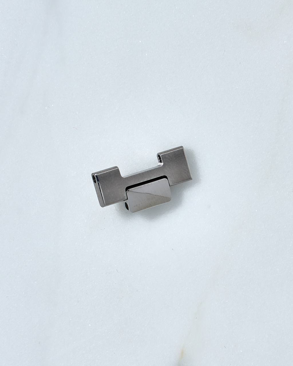 Звено Patek Philippe Nautilus Link 17mm 