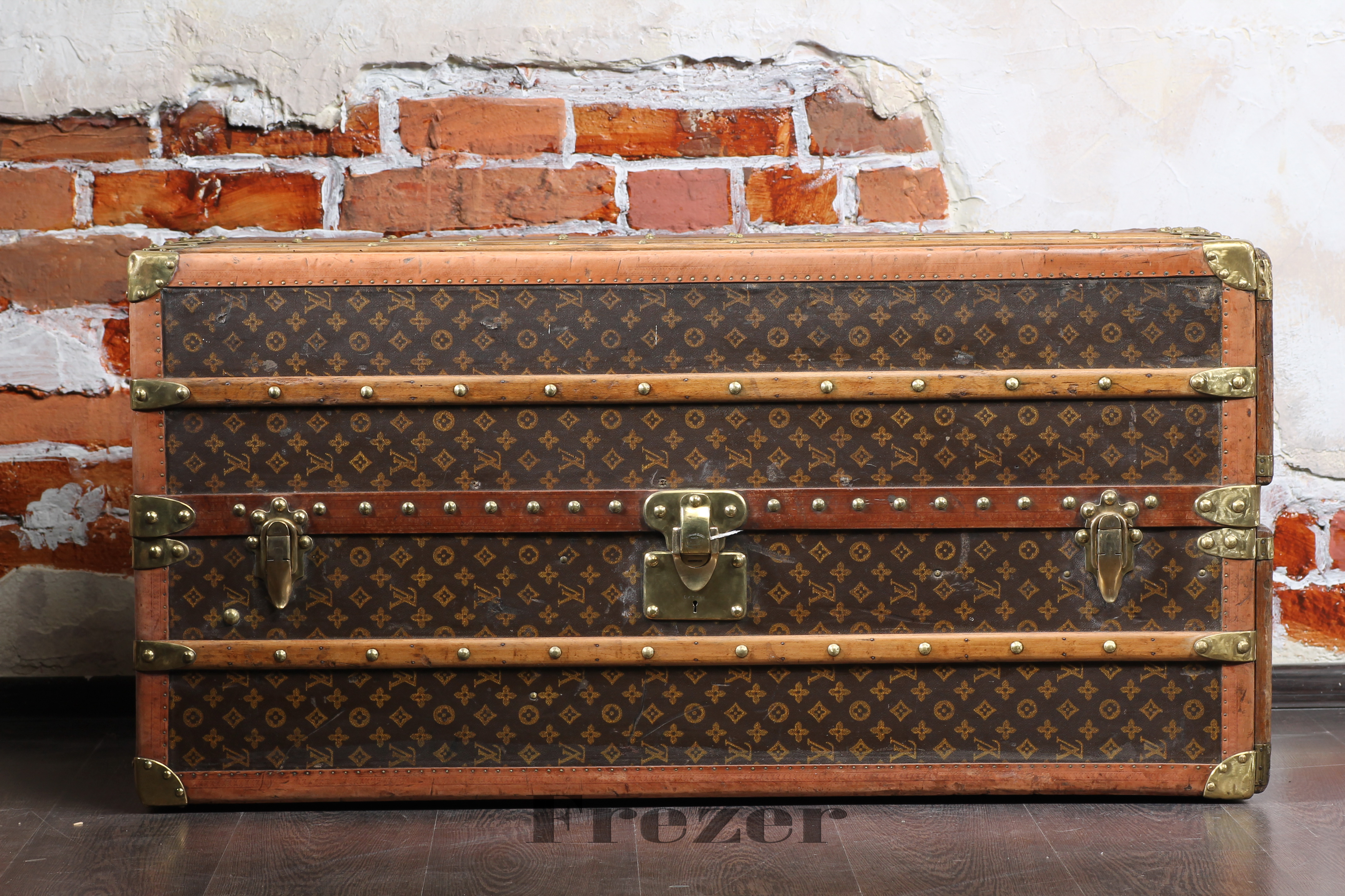 Louis Vuitton Monogram Trunk "K.D.E."