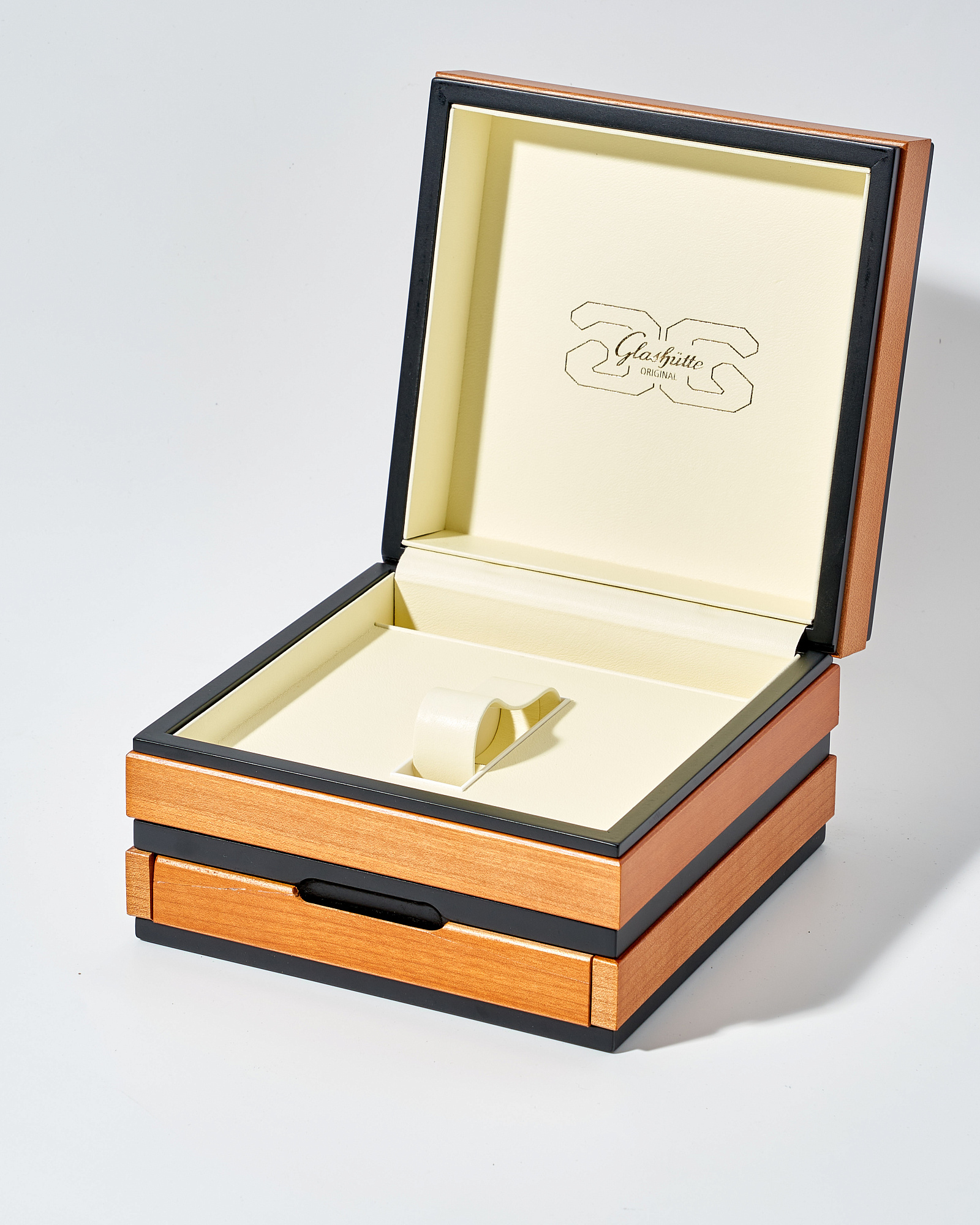 Коробка Glashütte Original Box