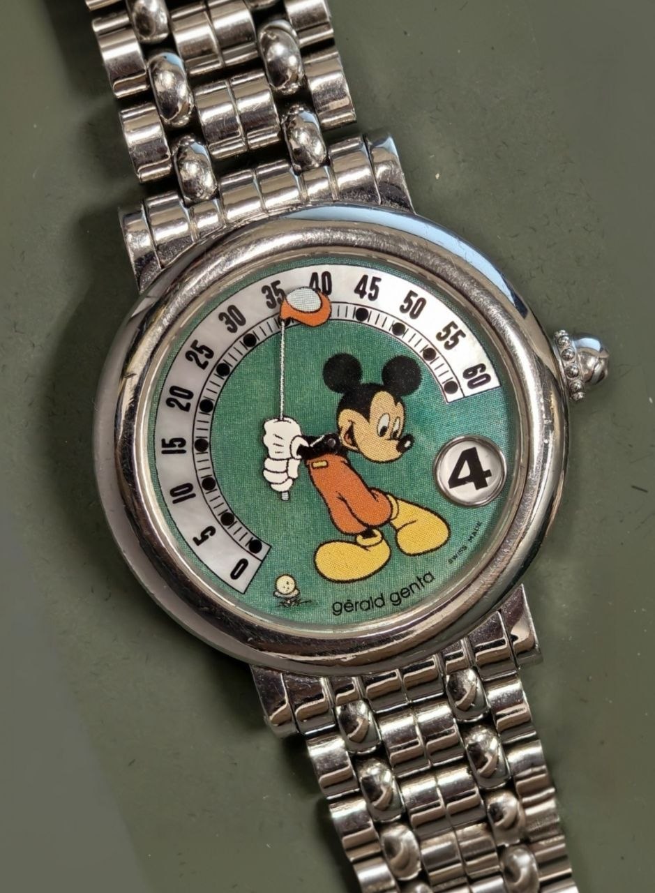 Gerald Genta Retro Fantasy Mickey Mouse MoP Dial