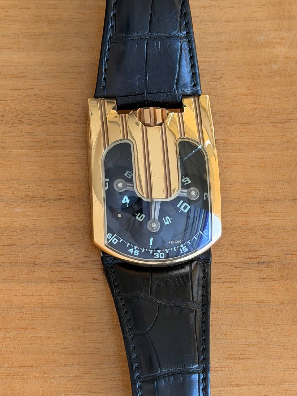 Urwerk 103 Targa Rose Gold