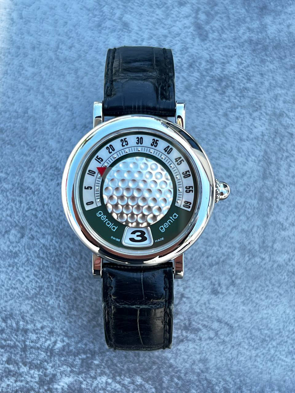 Gerald Genta Retro Classic Golf-Ball Jumping Hour