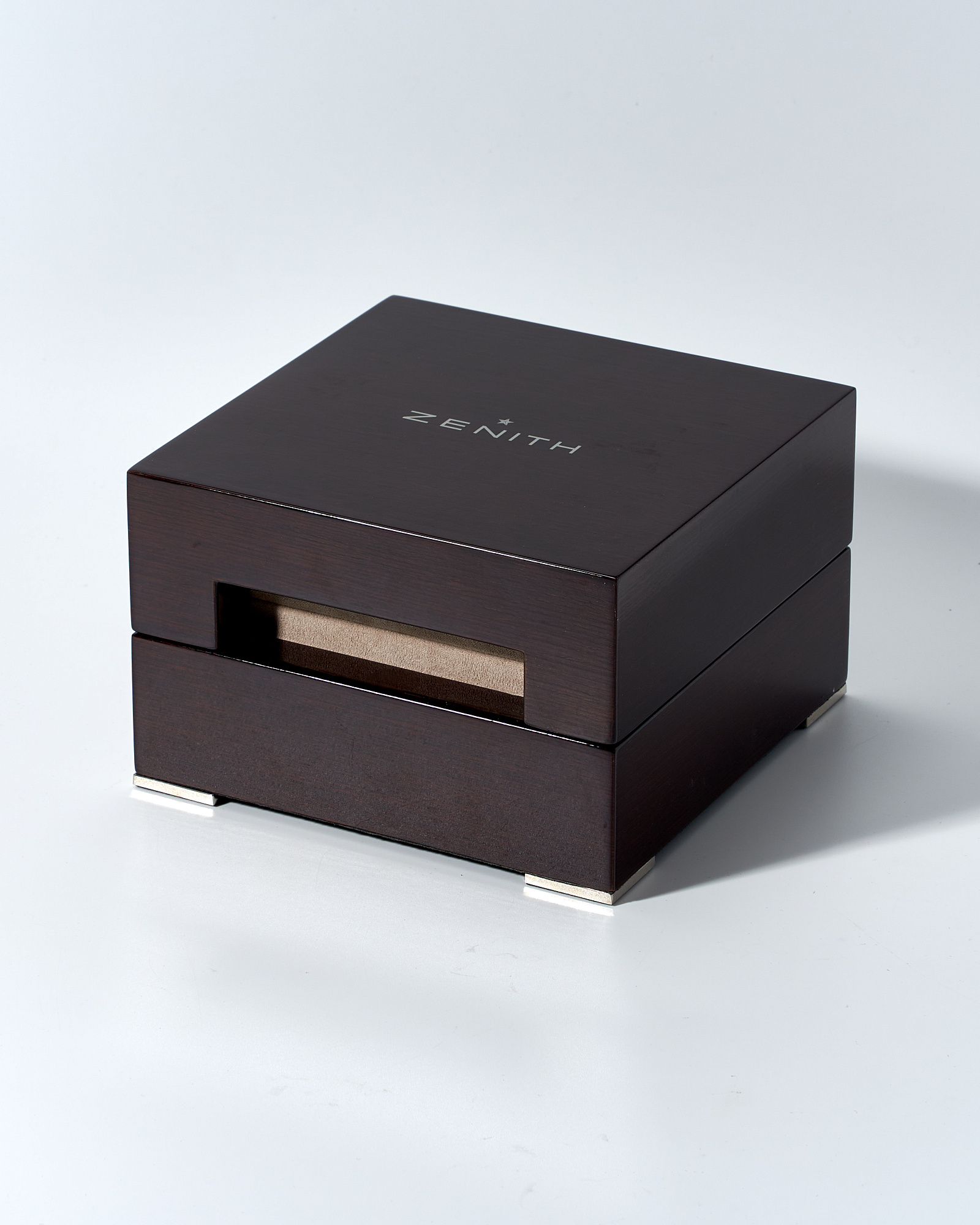 Zenith Box