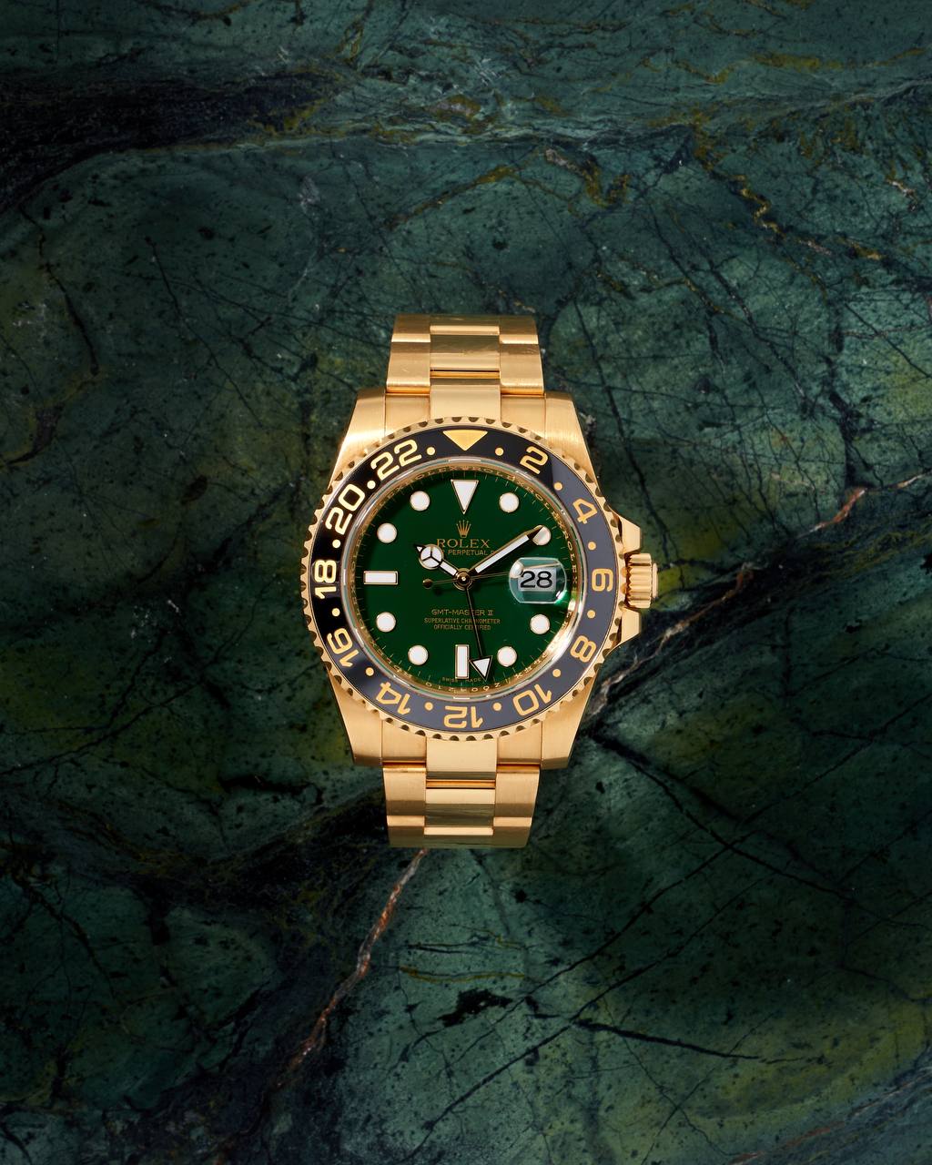 Rolex GMT Master II 40mm Green Dial Z Series 116718LN