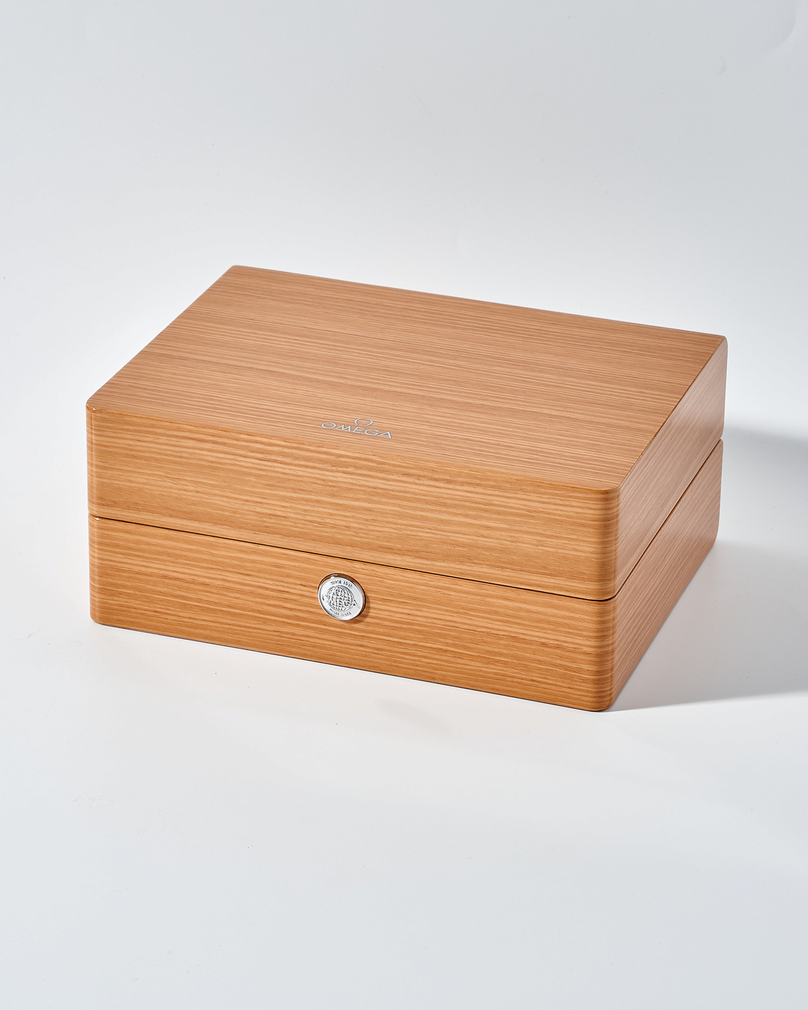 Omega Box