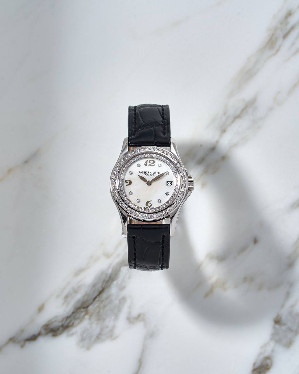  Patek Philippe Lady's Calatrava Diamond MoP Dial White Gold 4906