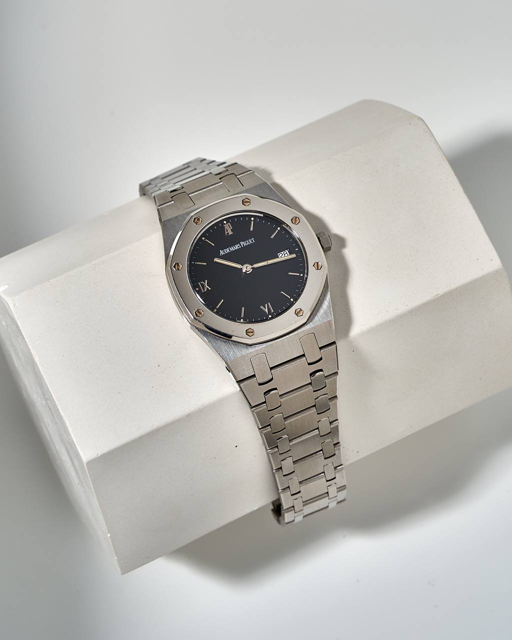 Audemars Piguet Royal Oak Platinum Bezel 56175SP