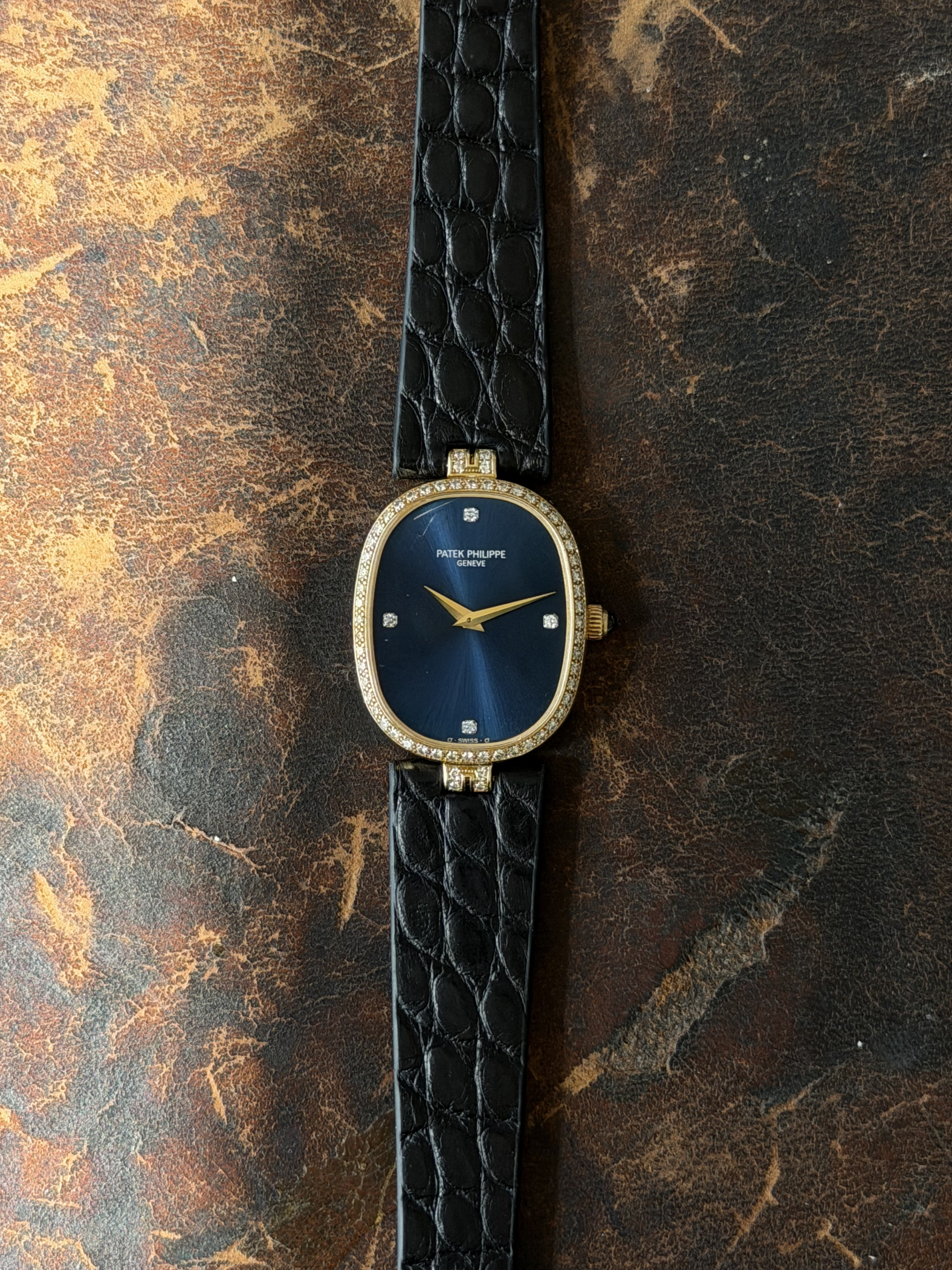 Patek Philippe Golden Lady Ellipse Diamonds 4882