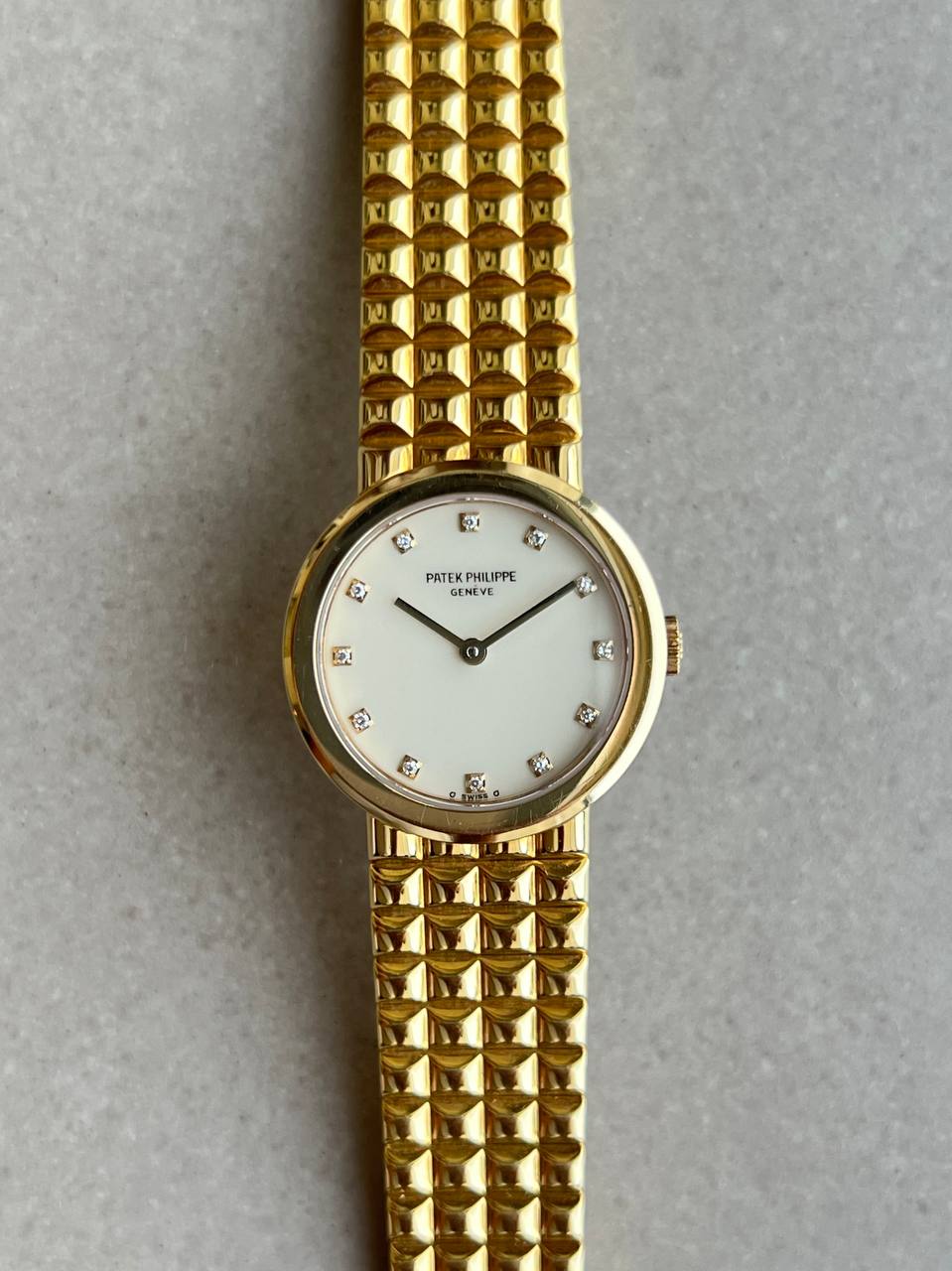 Patek Philippe Calatrava Diamond Dial Ladies 4747