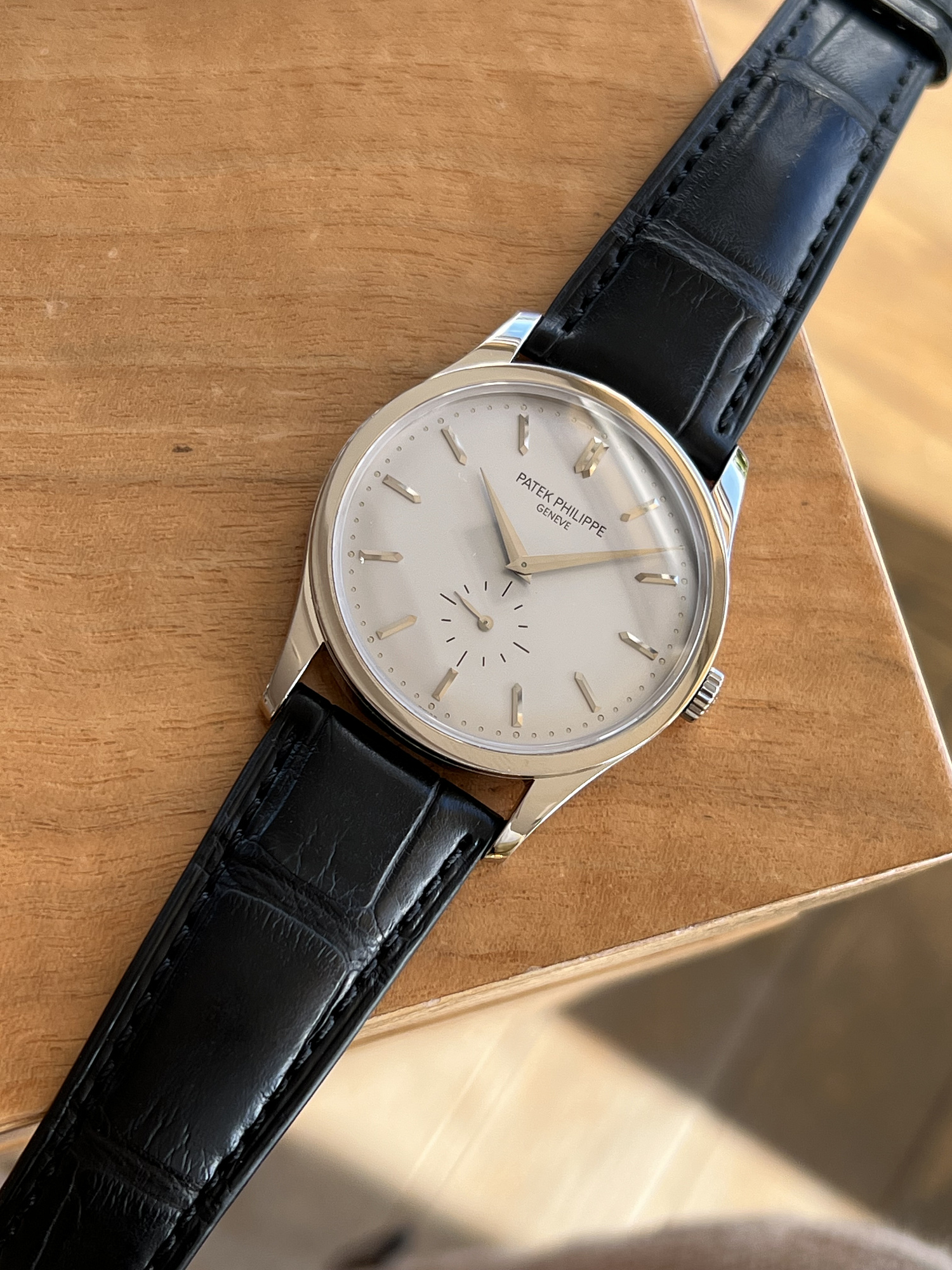 Patek Philippe Calatrava 5196 White Gold