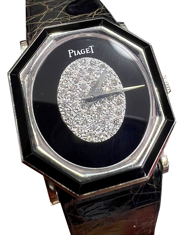 Piaget Vintage White Gold Octagonal Onyx Dial and Bezel