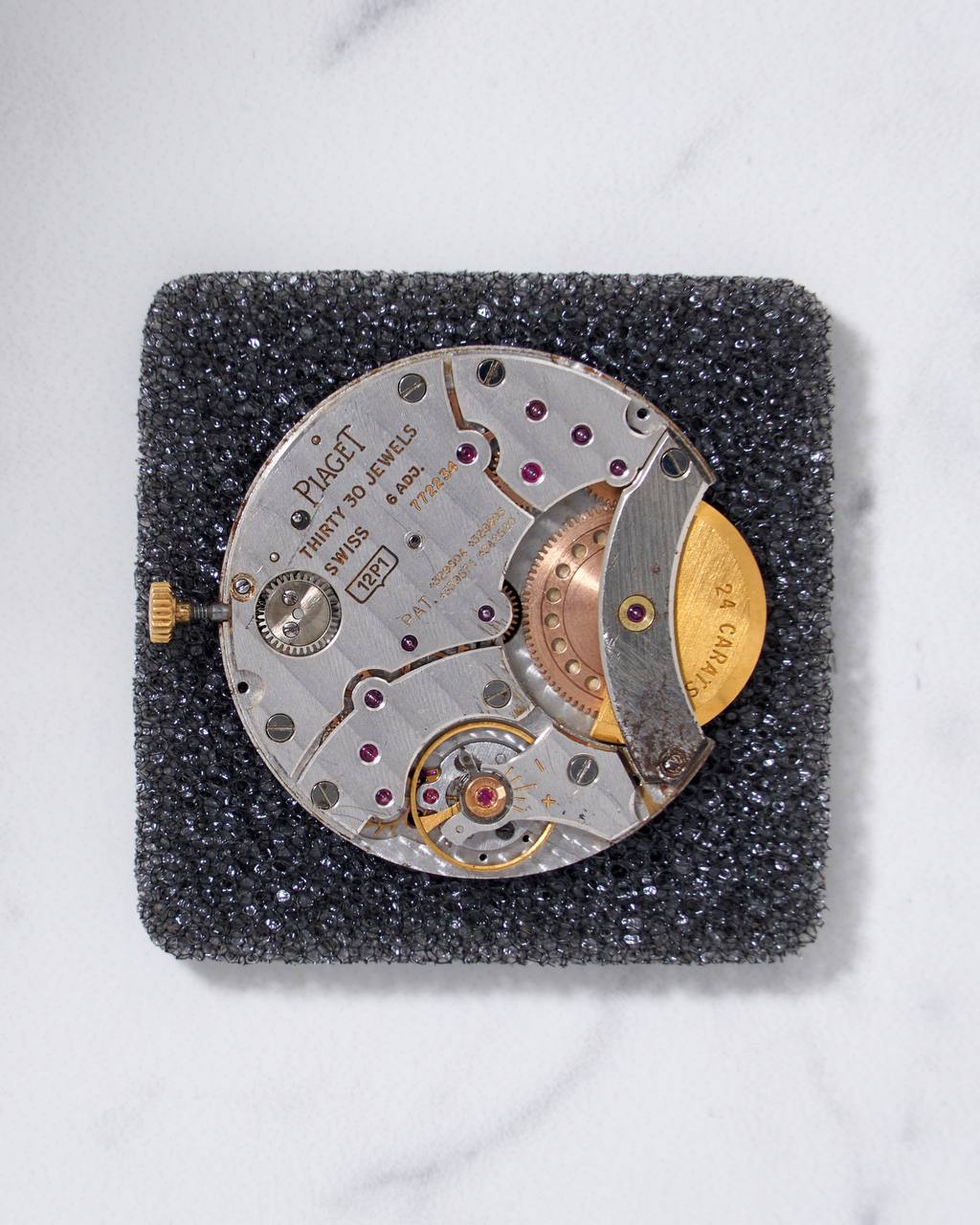 Механизм Piaget Ultra Thin Movement 12P1 & Hands & Krone