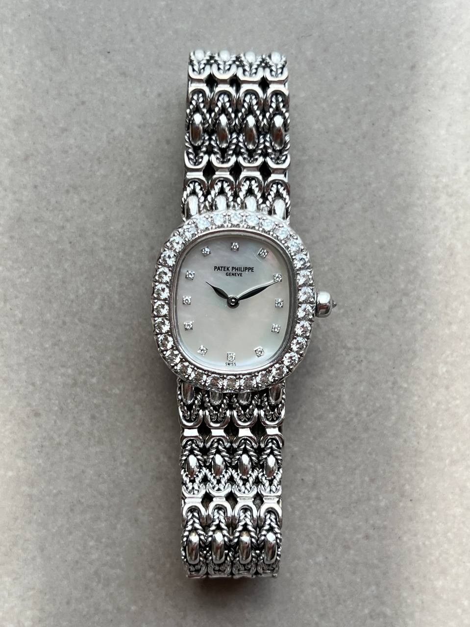 Patek Philippe Ellipse 4941 MOP White Gold Diamond