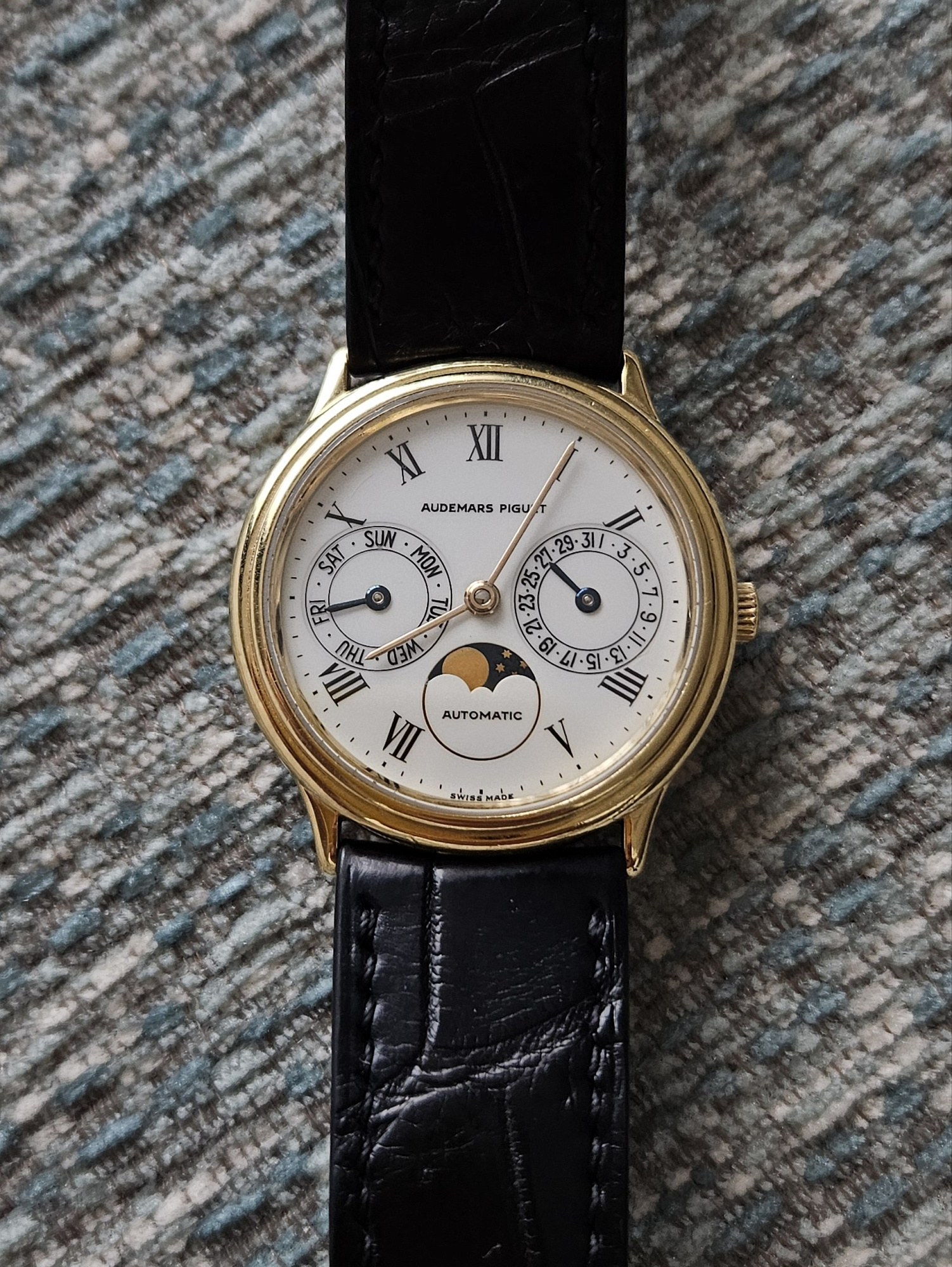 Audemars Piguet Day-Date Moonphase 25589