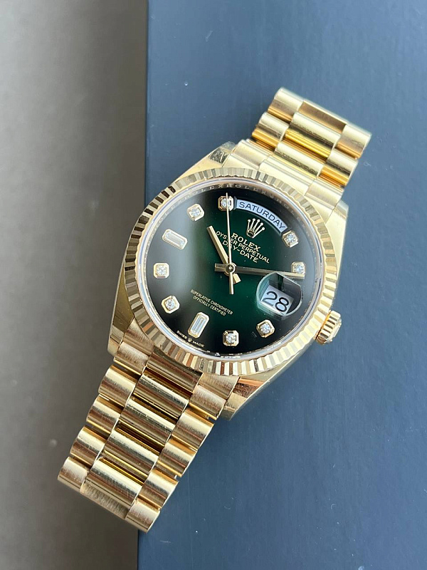 Rolex Day-Date Green Diamond Dial 128238