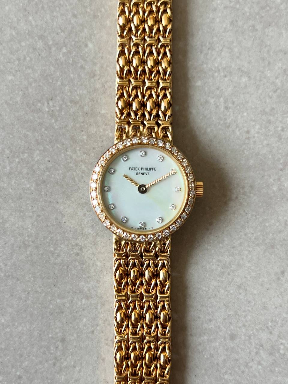 Patek Philippe Calatrava MoP Diamond Dial 4707