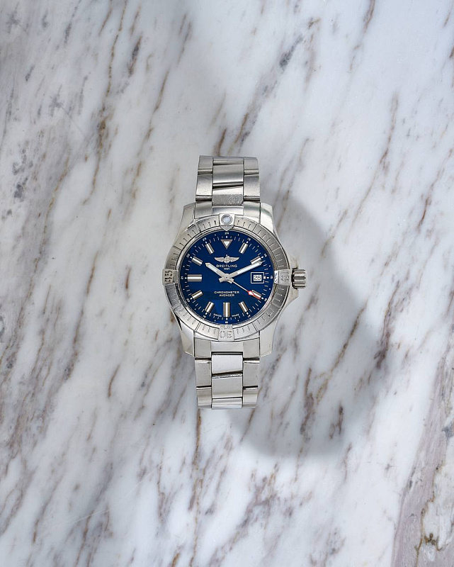 Breitling Avenger Automatic 43mm