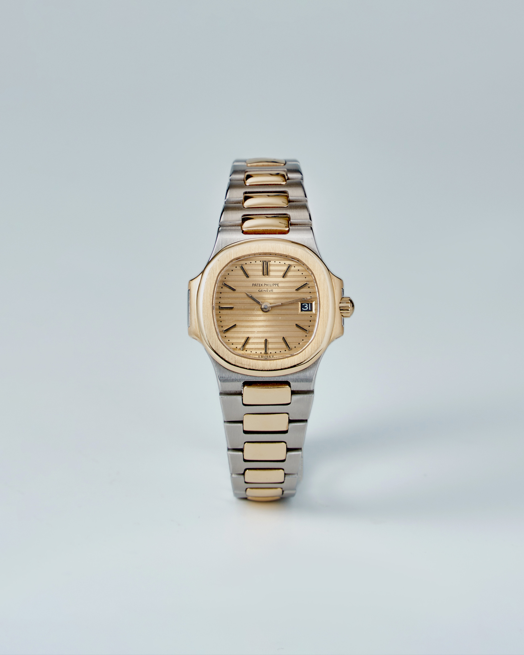 Patek Philippe Nautilus 4700 Ladies