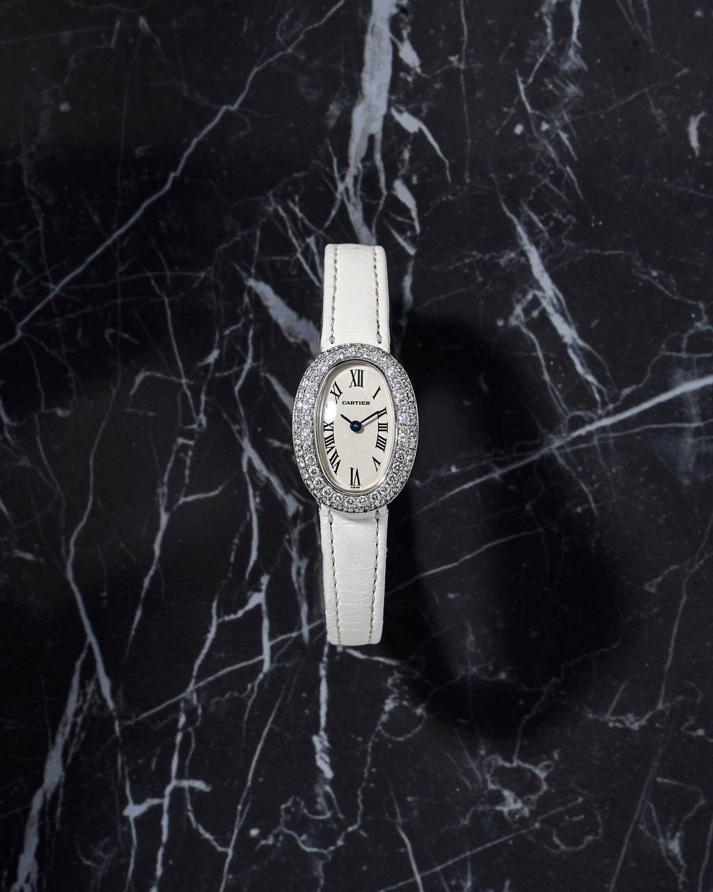 Cartier Baignoire 2369 White Gold Diamond Bezel